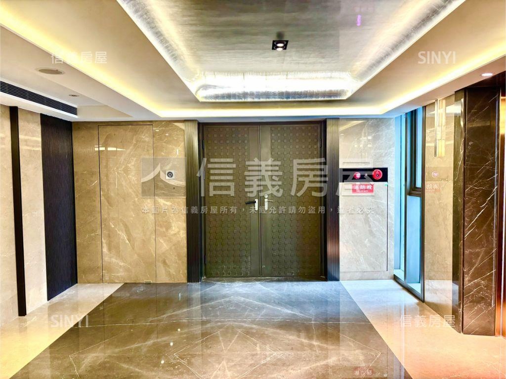 欣翰士林官邸樓中樓豪辦房屋室內格局與周邊環境