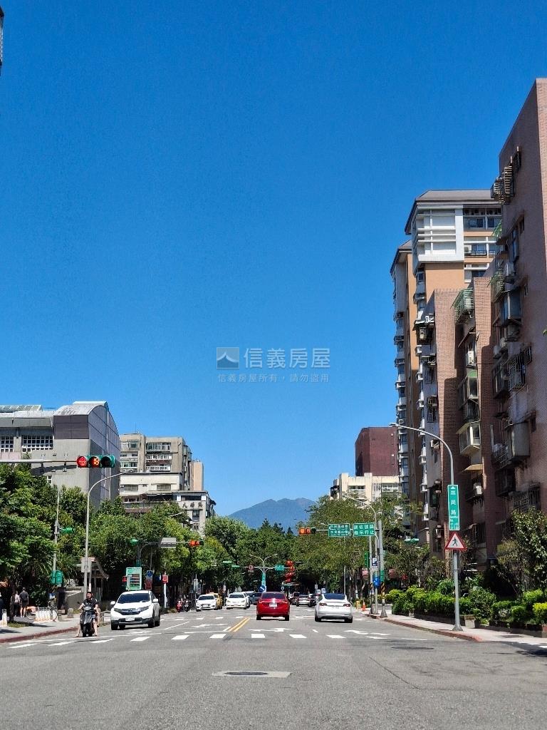 碧硯閣★氣派挑高庭院大戶房屋室內格局與周邊環境