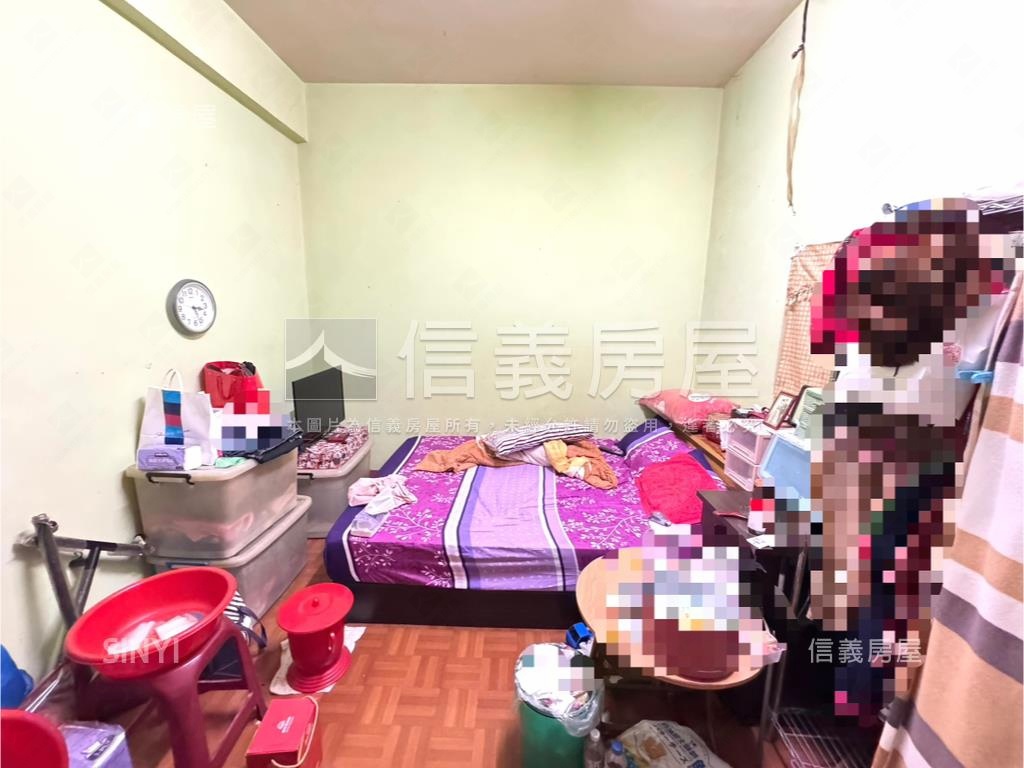 太平臨活路騎樓透天房屋室內格局與周邊環境