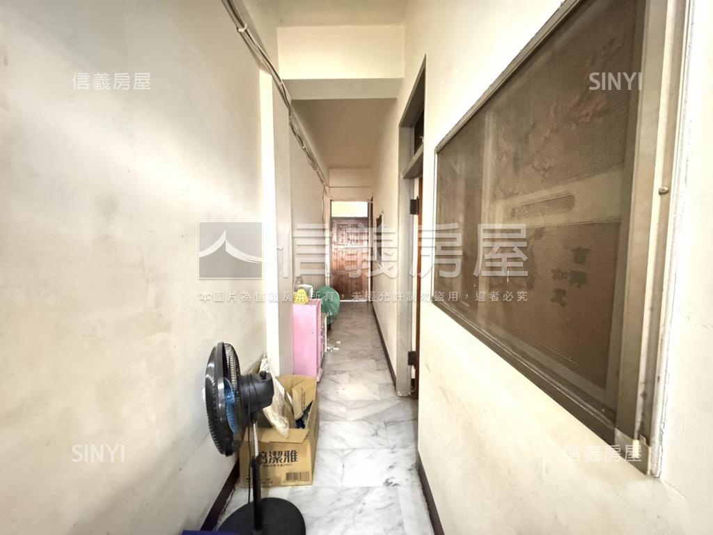 太平臨活路騎樓透天房屋室內格局與周邊環境