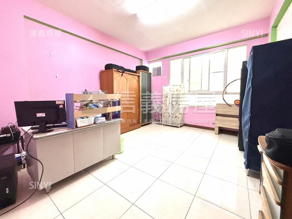 福山學區豪霸氣店面房屋室內格局與周邊環境
