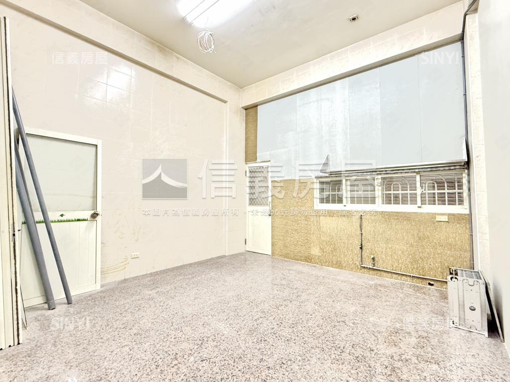 福山學區豪霸氣店面房屋室內格局與周邊環境
