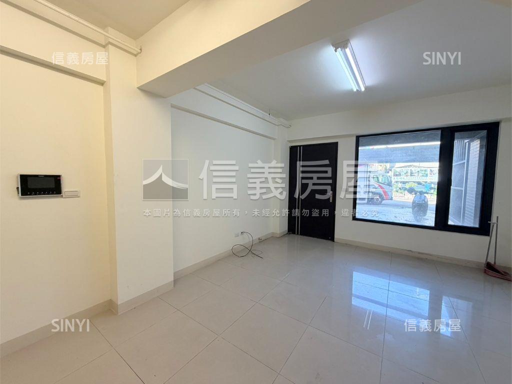 旭盛弄堂臨路車庫透天房屋室內格局與周邊環境