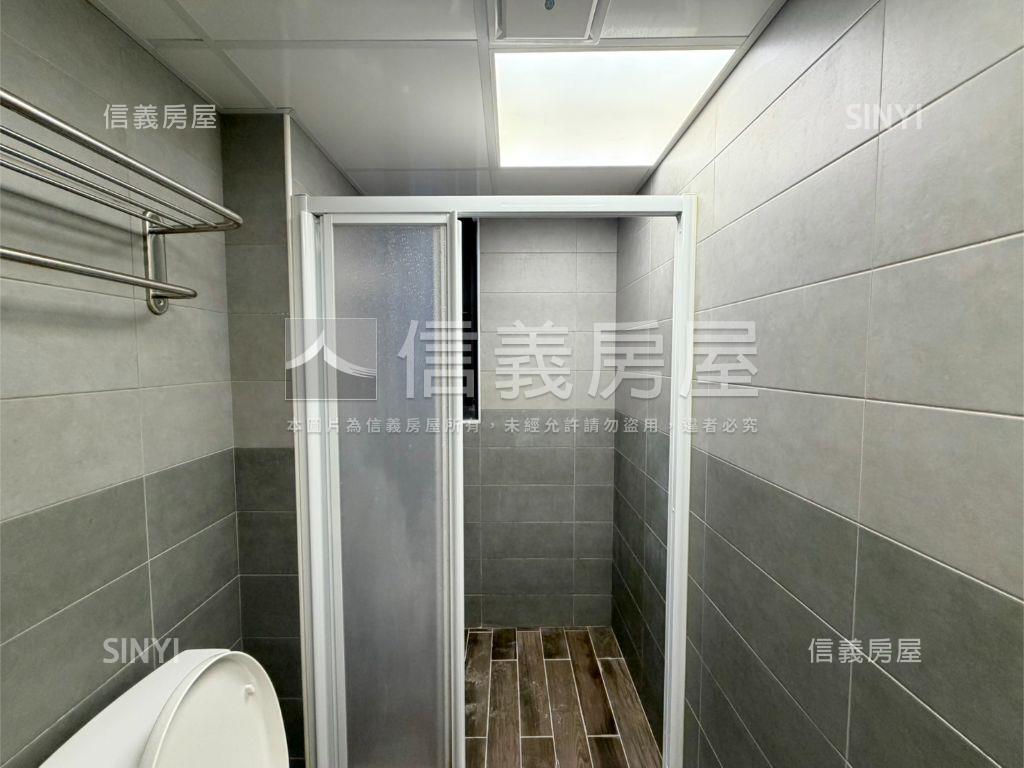 旭盛弄堂臨路車庫透天房屋室內格局與周邊環境