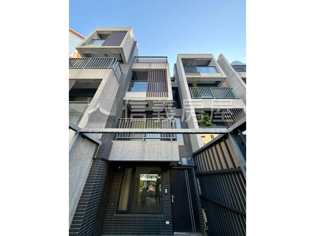 旭盛弄堂臨路車庫透天房屋室內格局與周邊環境