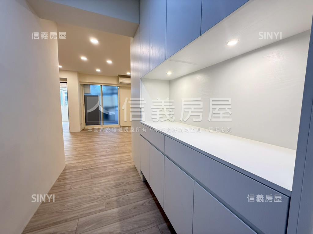 雙敦房衛皆有窗，地點好房屋室內格局與周邊環境