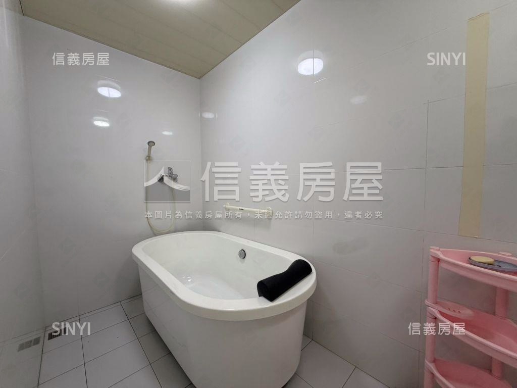 稀有正的美３房房屋室內格局與周邊環境