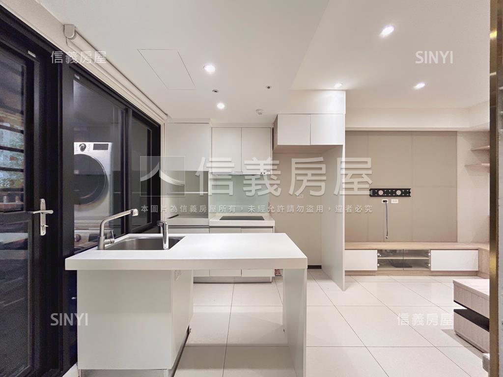 華悅城美妝三房車位房屋室內格局與周邊環境