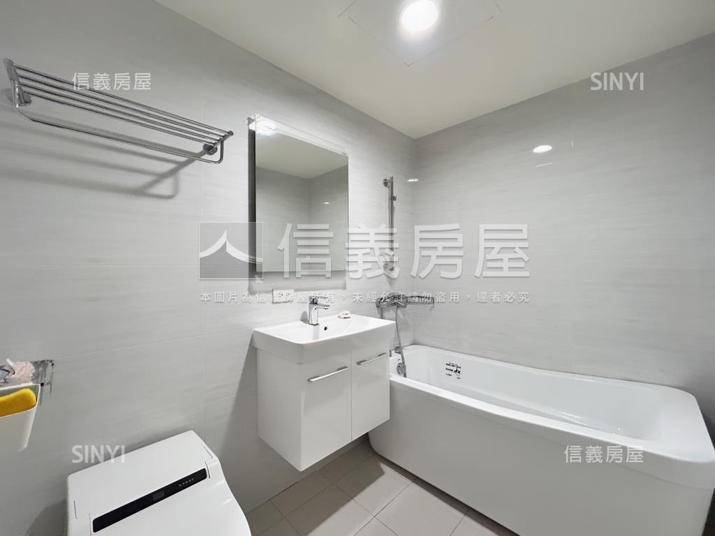 華悅城美妝三房車位房屋室內格局與周邊環境