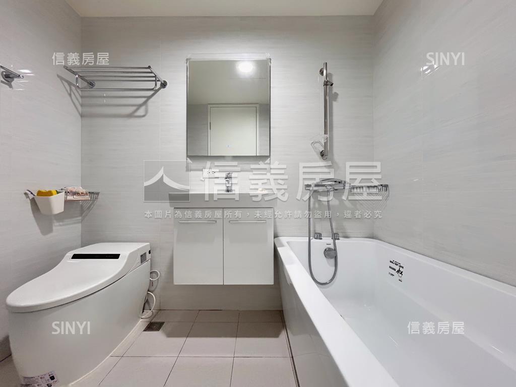 華悅城美妝三房車位房屋室內格局與周邊環境