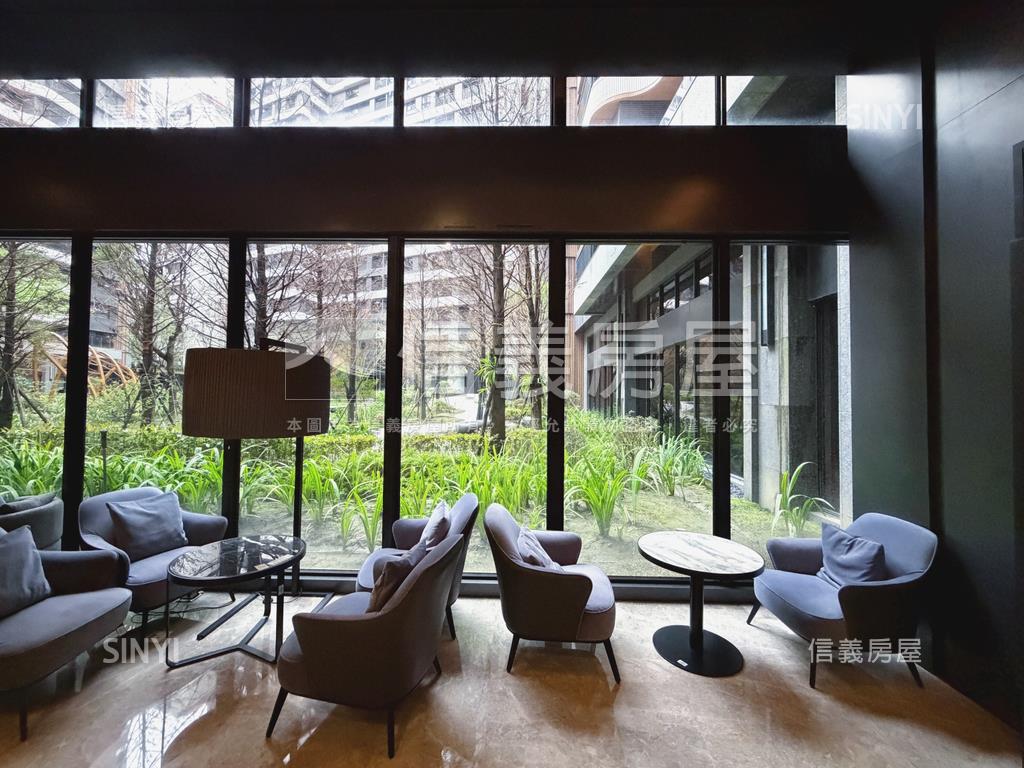 華悅城美妝三房車位房屋室內格局與周邊環境