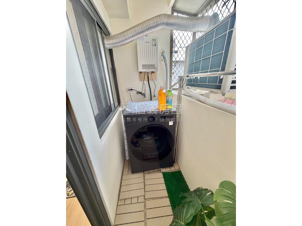 公益商圈低總價電梯美三房房屋室內格局與周邊環境