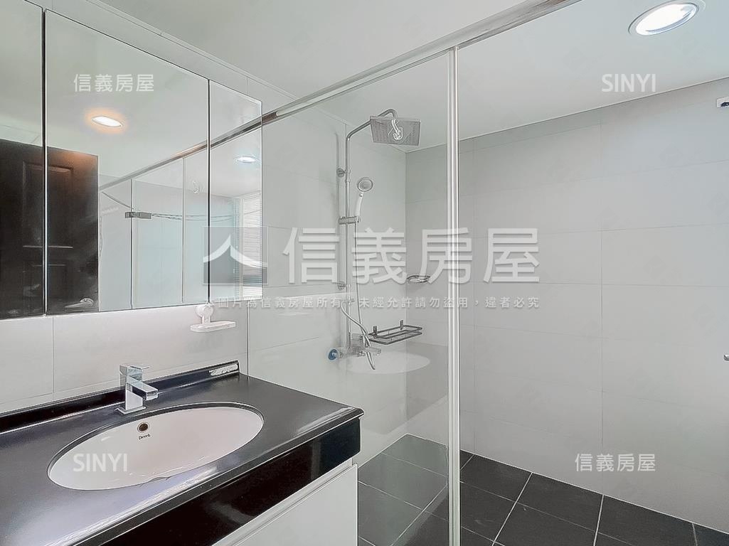 寓上逢甲合併戶房屋室內格局與周邊環境