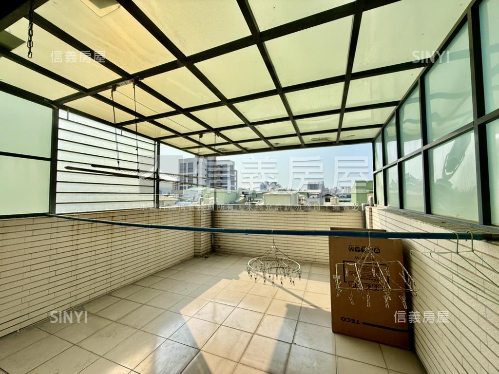 陽明輕屋齡ＲＣ透天房屋室內格局與周邊環境