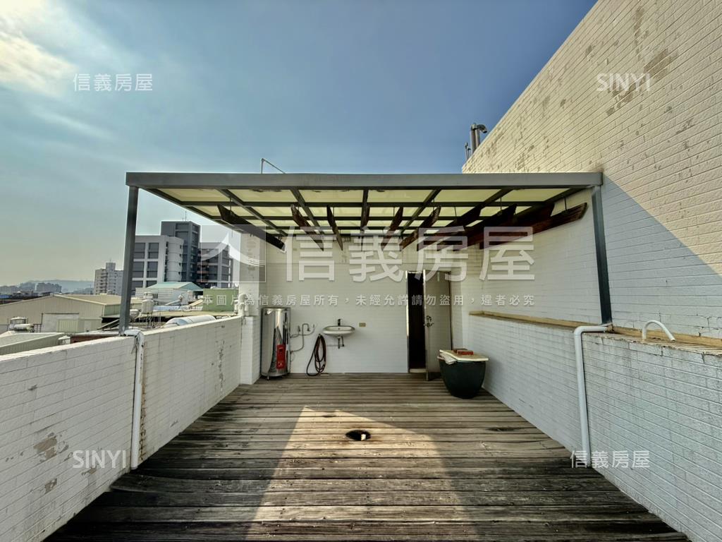 陽明輕屋齡ＲＣ透天房屋室內格局與周邊環境