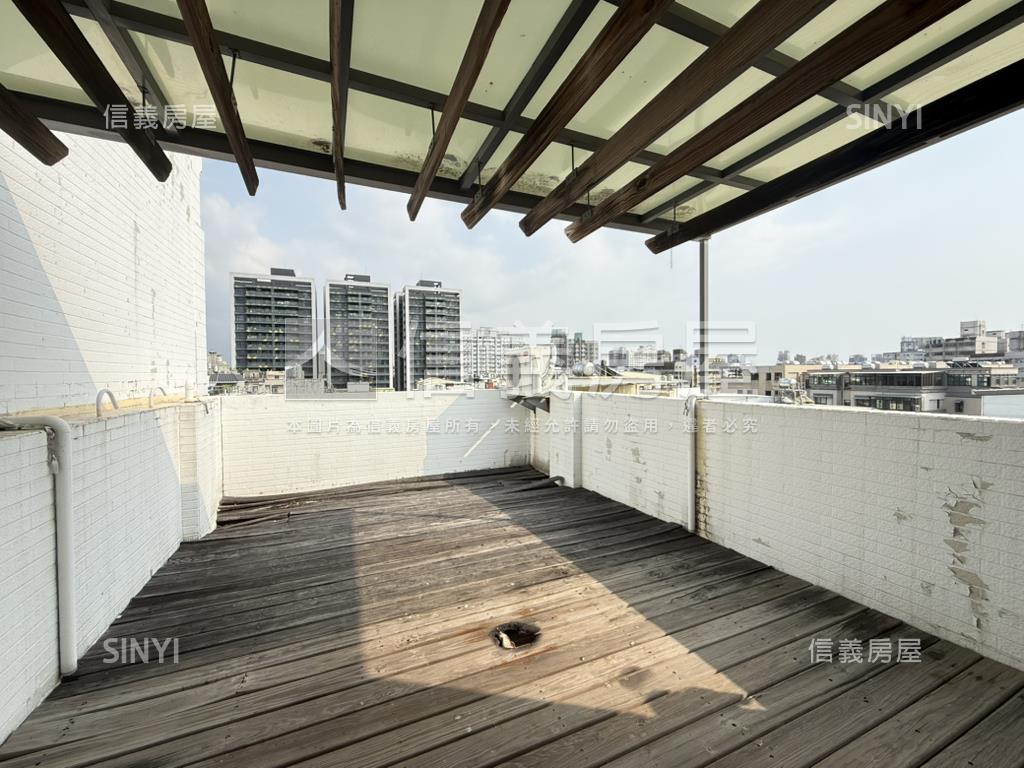 陽明輕屋齡ＲＣ透天房屋室內格局與周邊環境