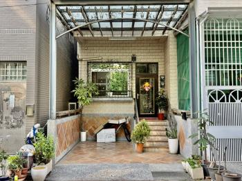 陽明輕屋齡ＲＣ透天