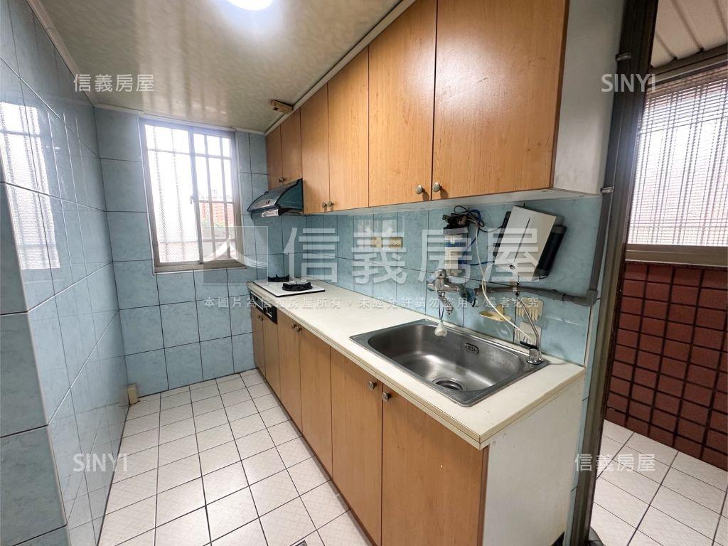 綠園道兩房兩衛採光宅房屋室內格局與周邊環境
