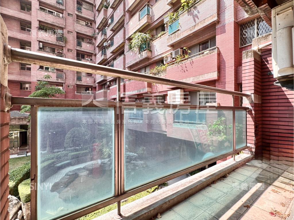 河堤明仁路顯眼金店面房屋室內格局與周邊環境