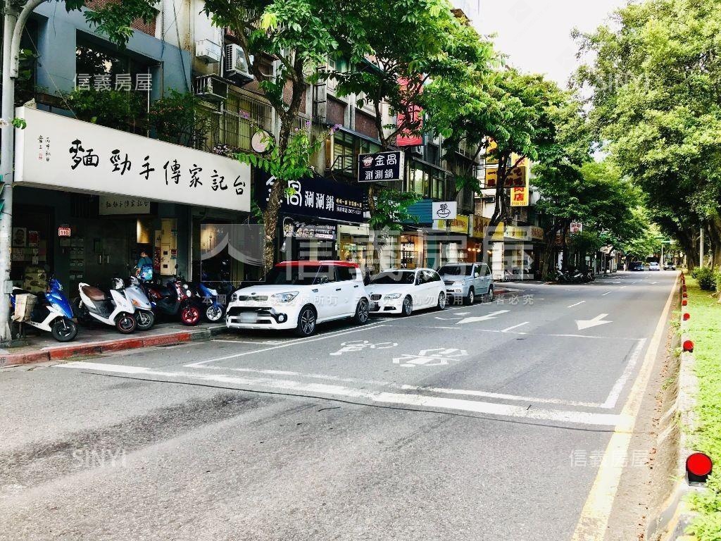 港墘人流金店面房屋室內格局與周邊環境