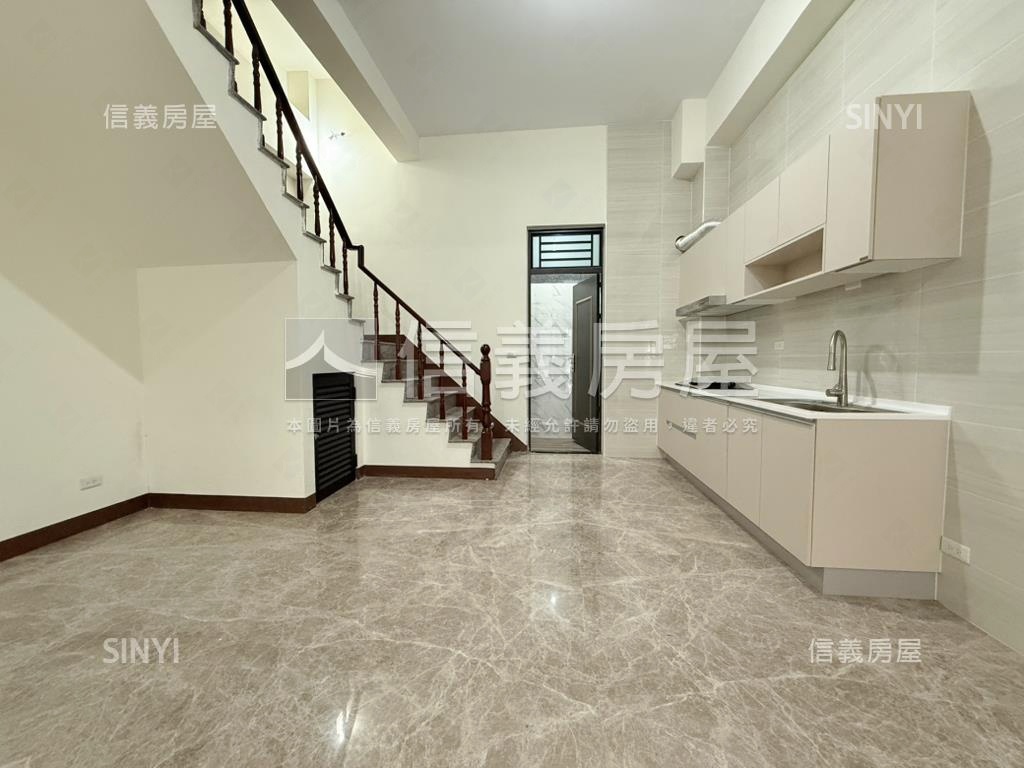 禾承．偕富五居面寬車墅房屋室內格局與周邊環境