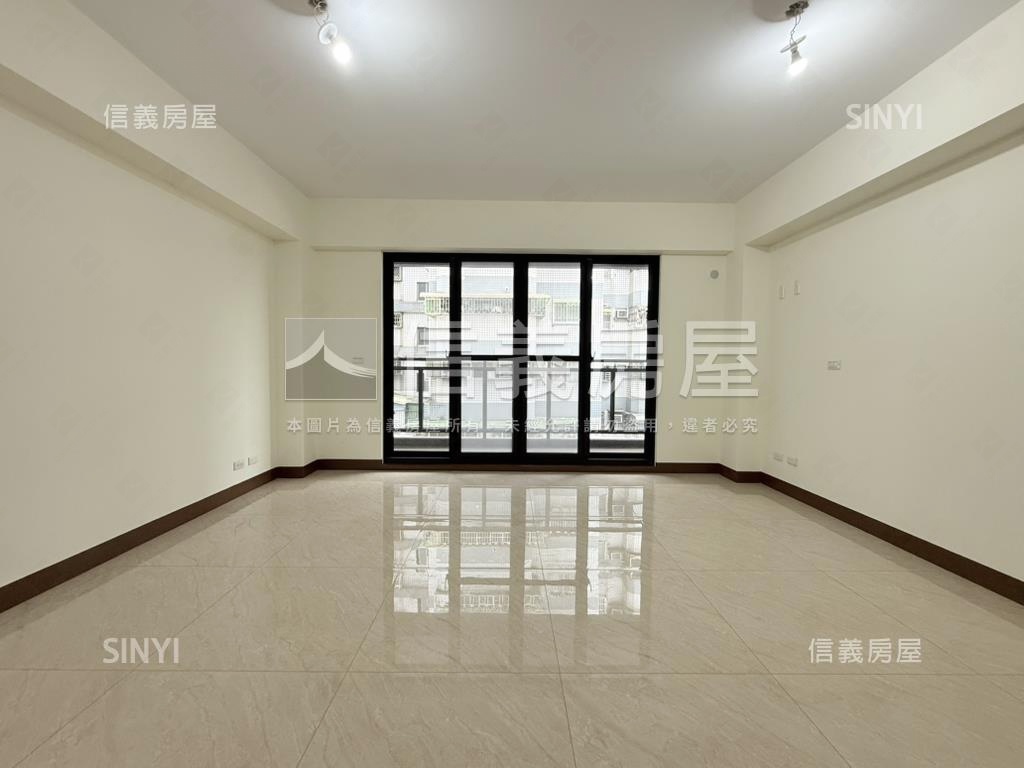 禾承．偕富五居面寬車墅房屋室內格局與周邊環境