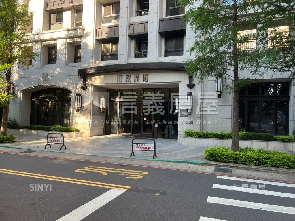 中路優質三房車位裝潢美屋房屋室內格局與周邊環境