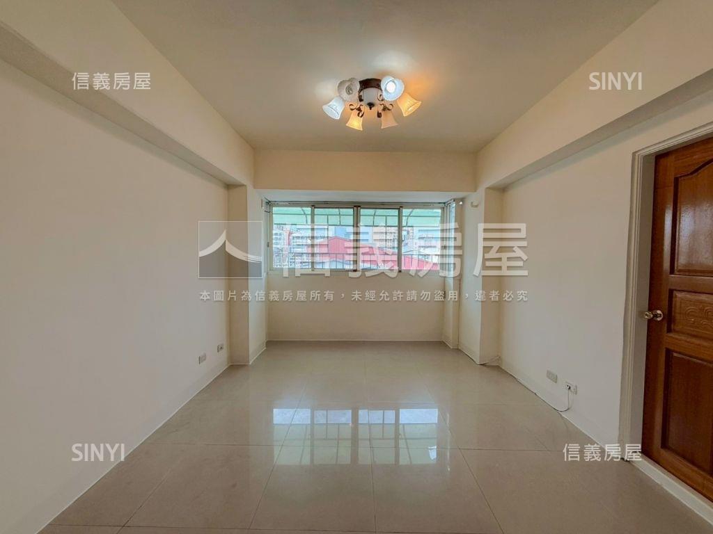 低總價首購族兩房兩衛房屋室內格局與周邊環境