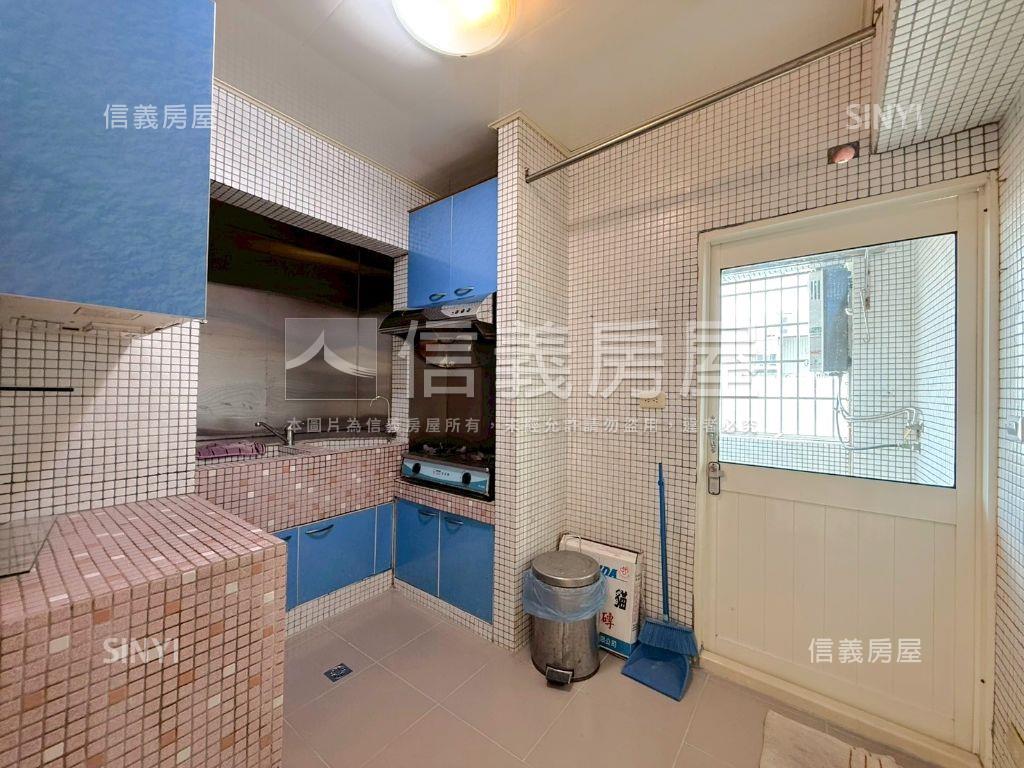 低總價首購族兩房兩衛房屋室內格局與周邊環境