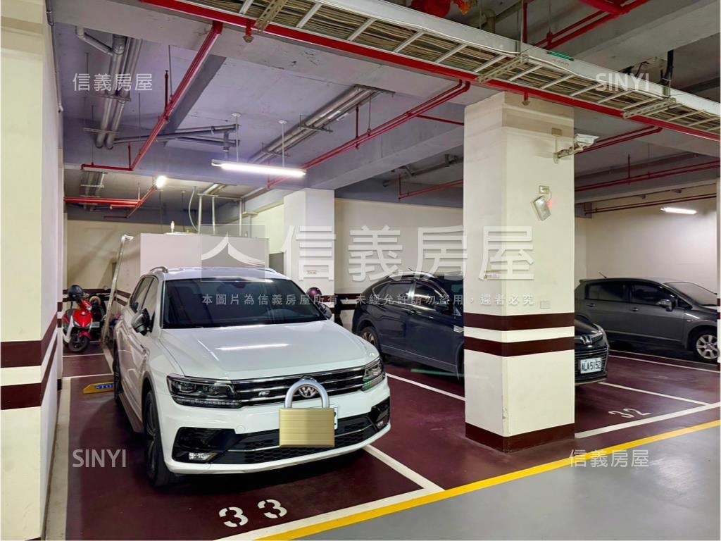 智慧家居高檔裝潢三房車位房屋室內格局與周邊環境