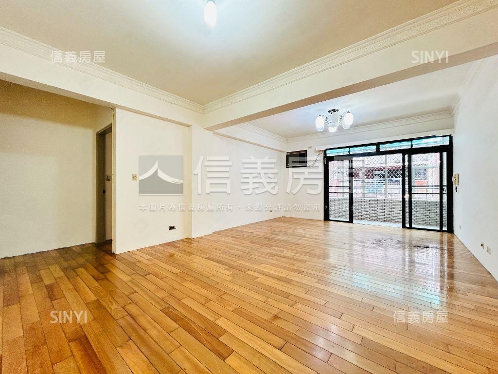 近捷運４房美寓房屋室內格局與周邊環境