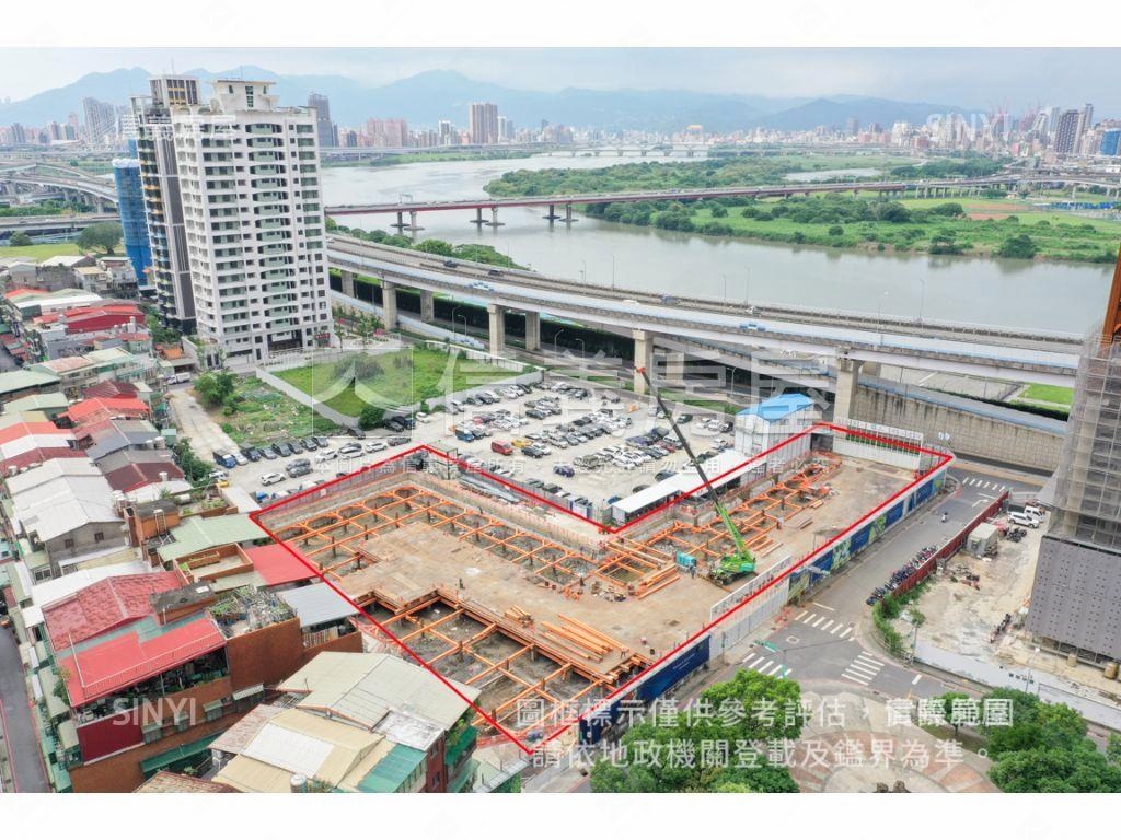 新濠一滙兩房車位房屋室內格局與周邊環境