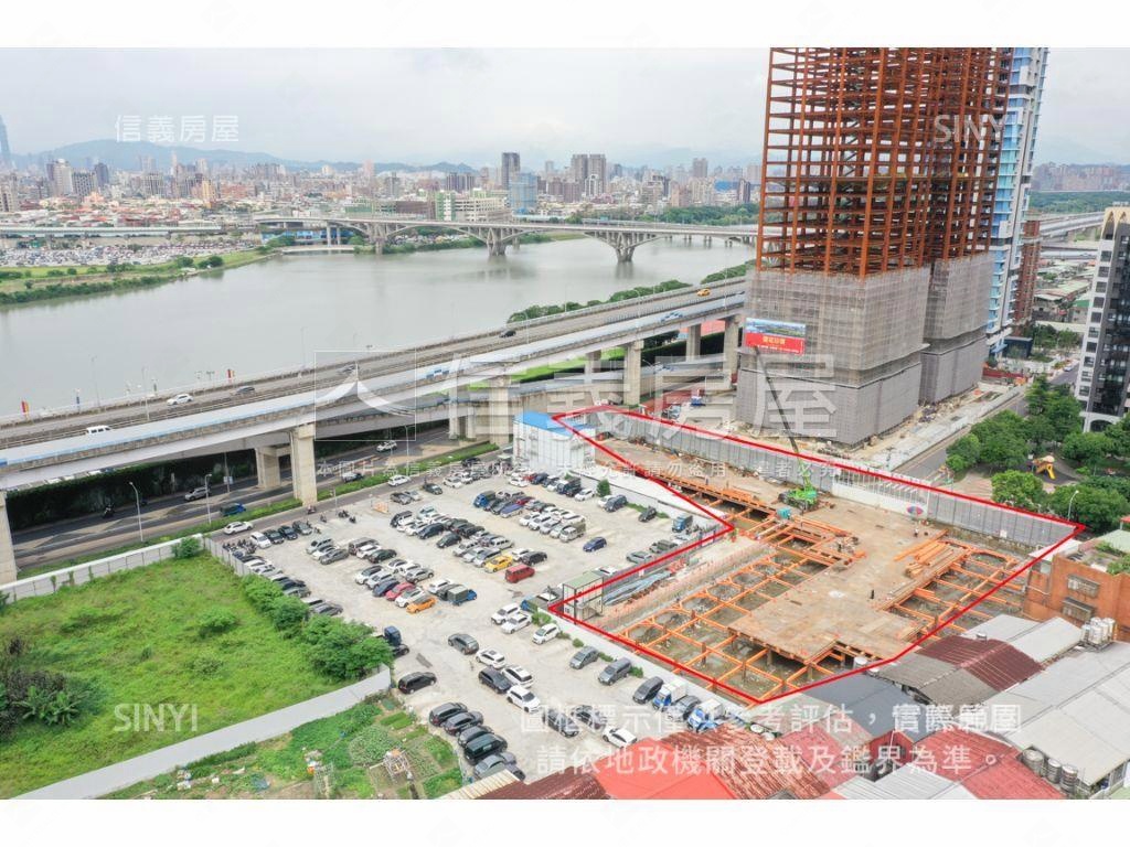 新濠一滙兩房車位房屋室內格局與周邊環境