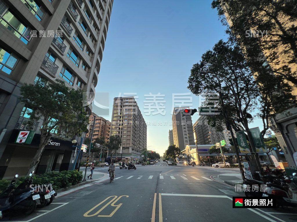 黃金榮耀之星店面Ｃ房屋室內格局與周邊環境