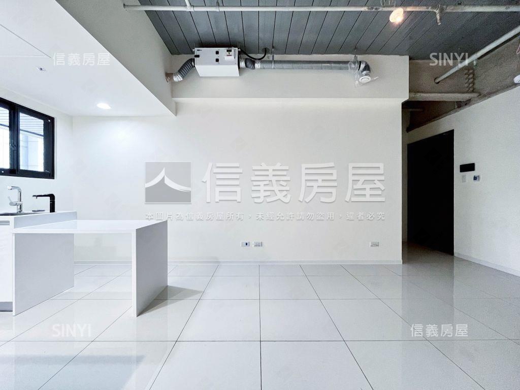 全新！市政一號院兩房車位房屋室內格局與周邊環境