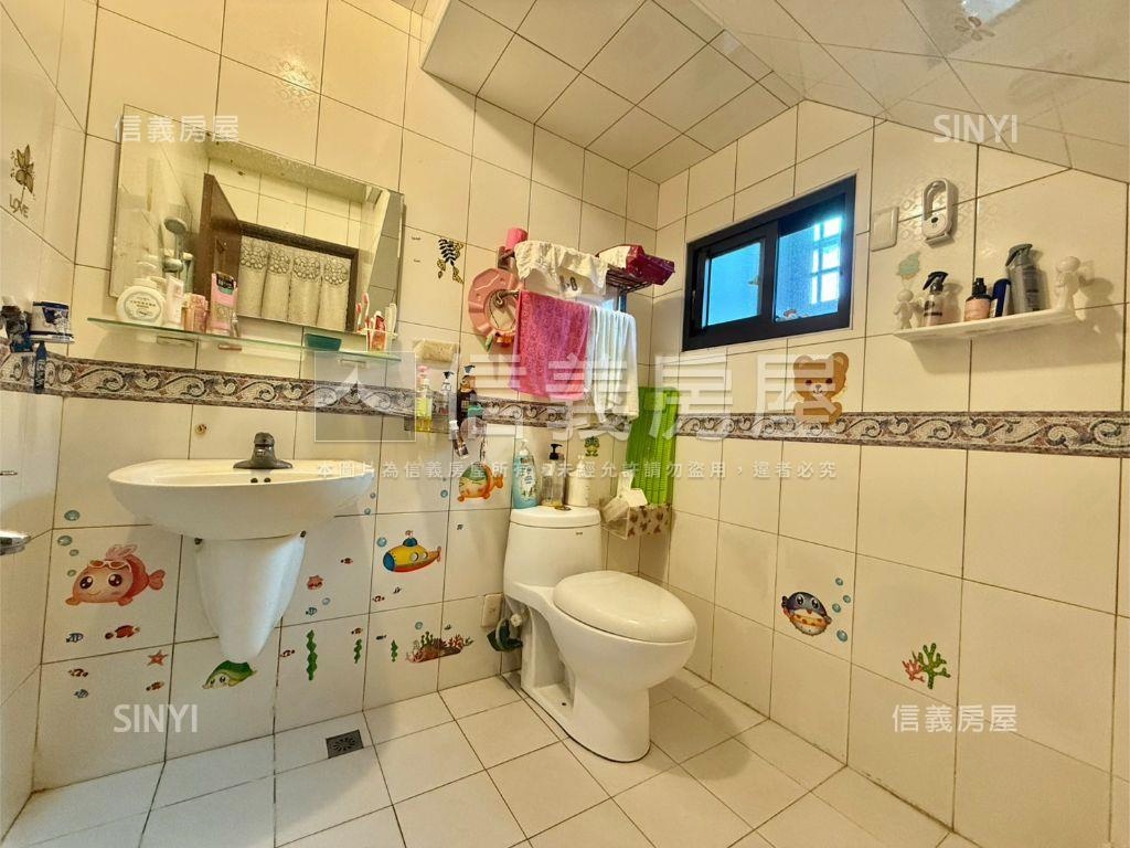 急售！歸仁面寬傳統透天房屋室內格局與周邊環境