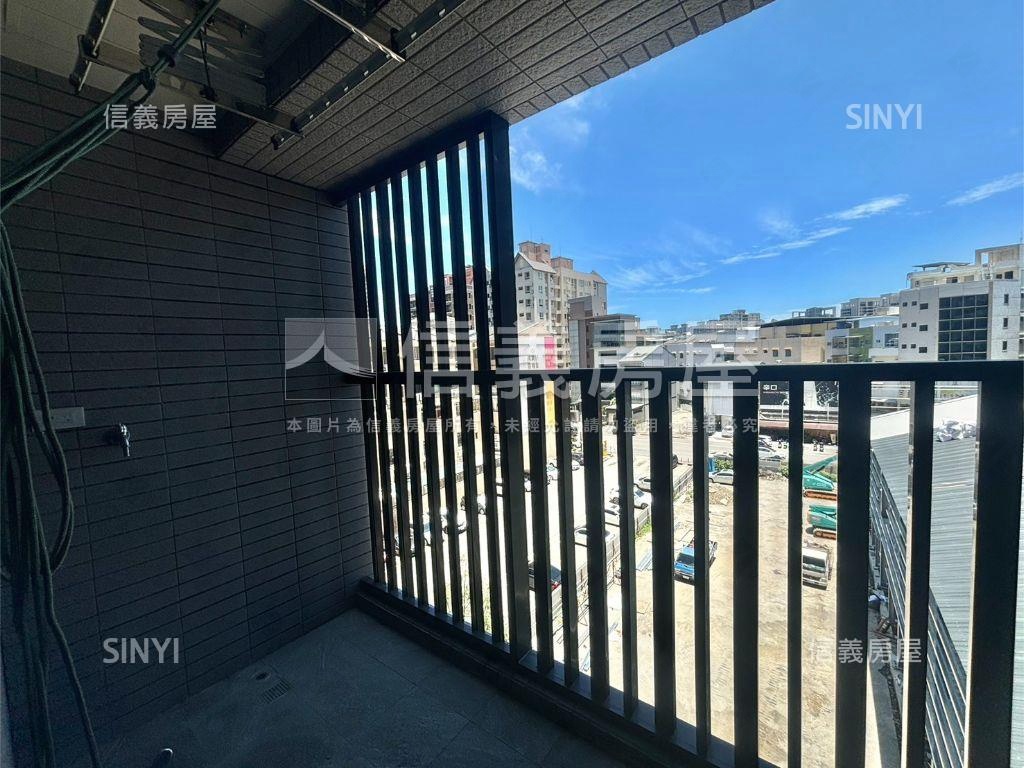 【精選】美術白天鵝Ａ棟房屋室內格局與周邊環境