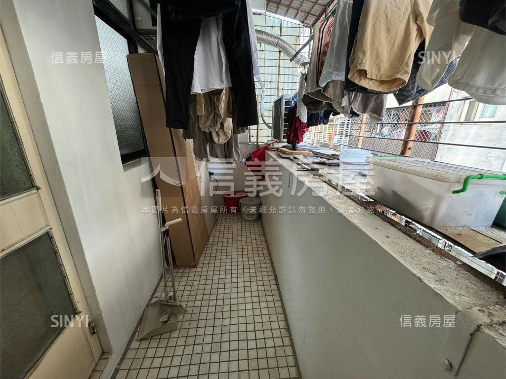 信義區國泰方正宅房屋室內格局與周邊環境