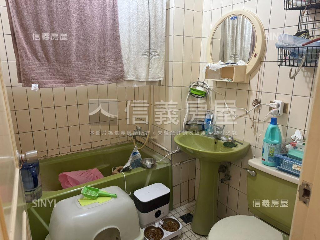 信義區國泰方正宅房屋室內格局與周邊環境