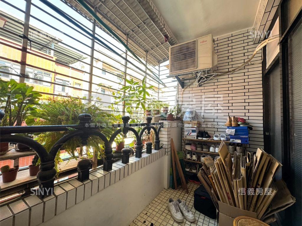 信義區國泰方正宅房屋室內格局與周邊環境