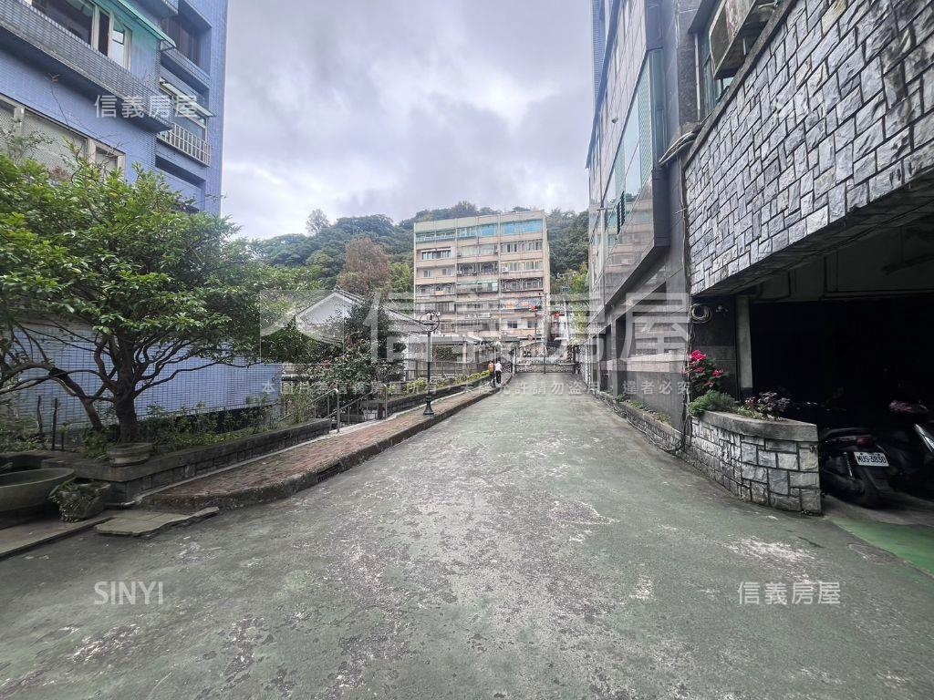 陽明山度假豪景含車位房屋室內格局與周邊環境