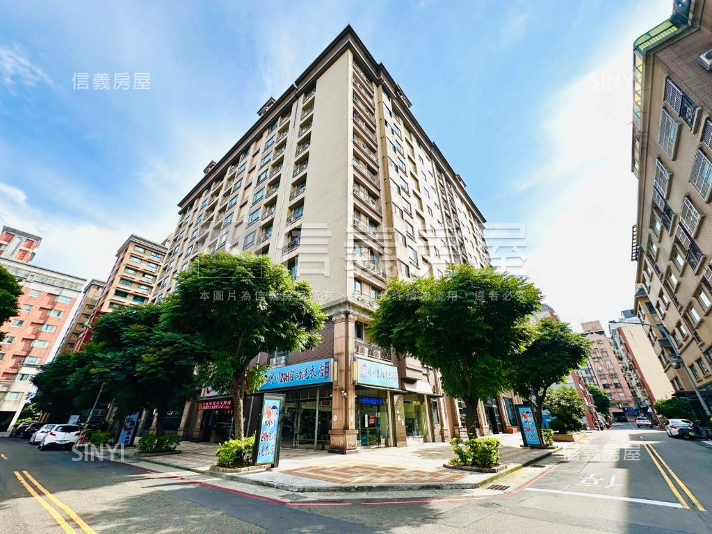 ＧＯＬＦ面公園四房雙車位房屋室內格局與周邊環境