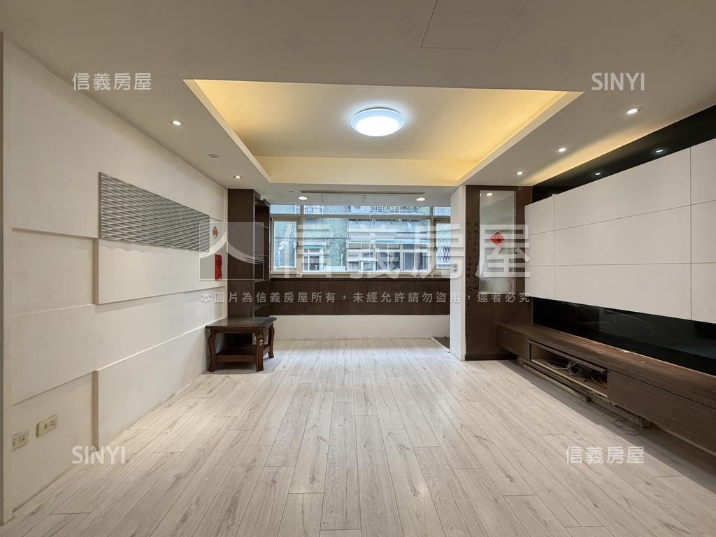 社子國小方正三房房屋室內格局與周邊環境