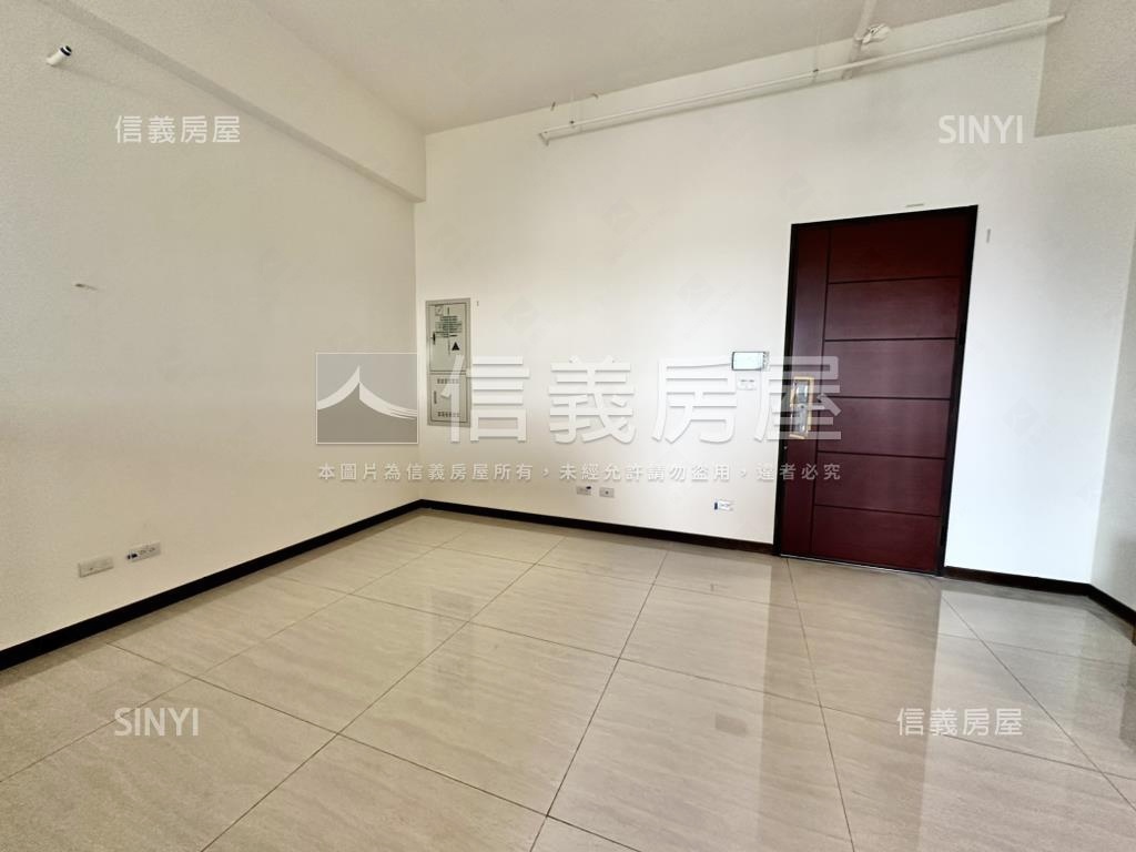 百邑富都匯高樓附車位房屋室內格局與周邊環境