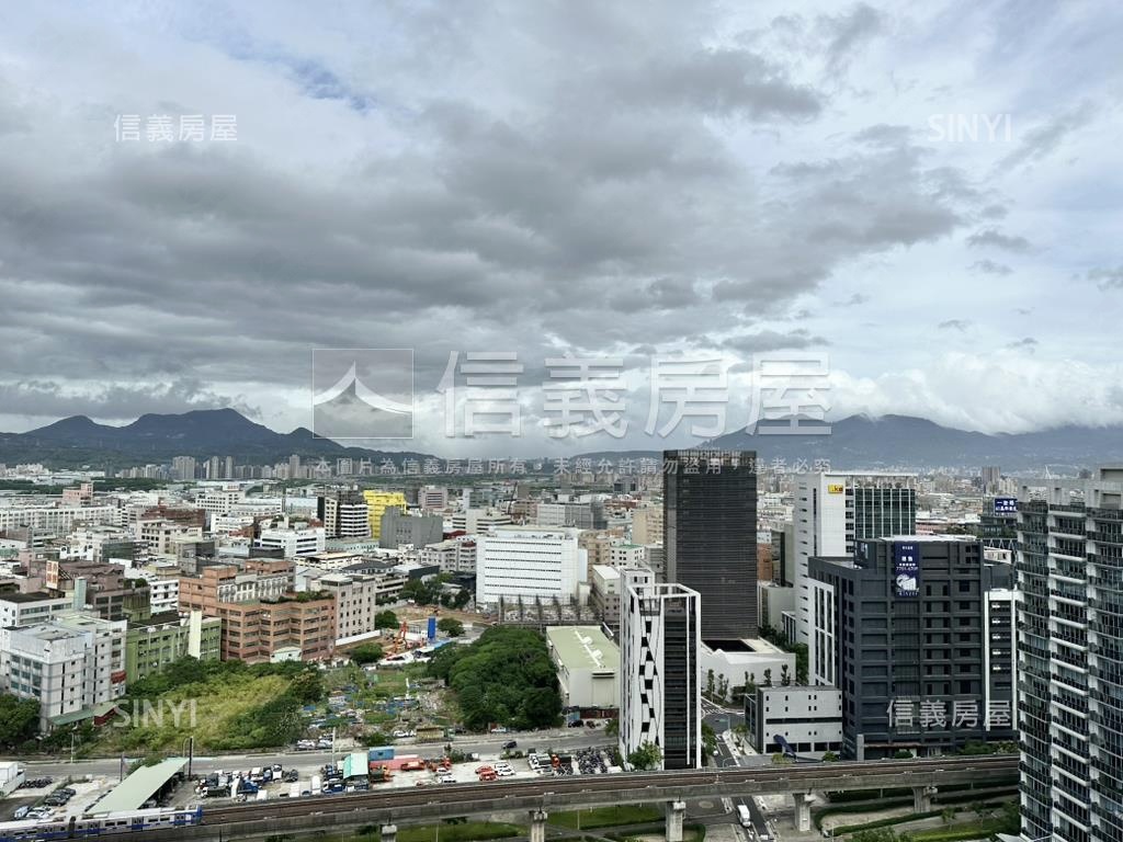 百邑富都匯高樓附車位房屋室內格局與周邊環境