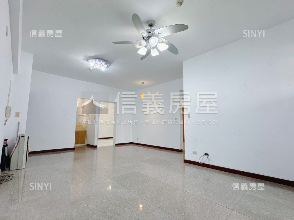 由鉅建設！南屯大三房平車房屋室內格局與周邊環境