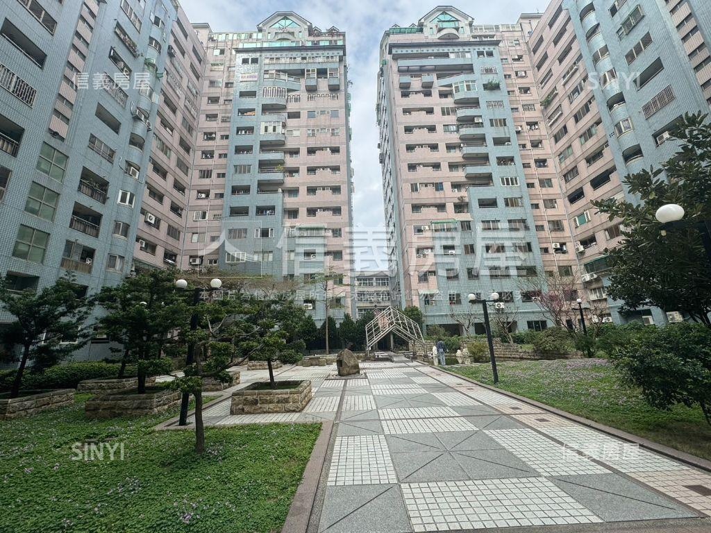 由鉅建設！南屯大三房平車房屋室內格局與周邊環境