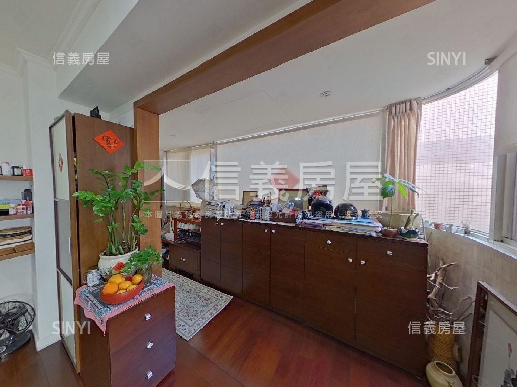 威京次高樓成鬧中取靜房屋室內格局與周邊環境