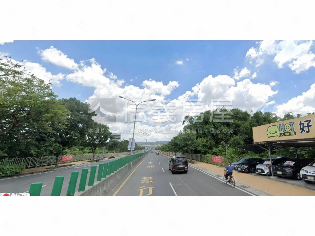 中興新村五叉路口角地房屋室內格局與周邊環境