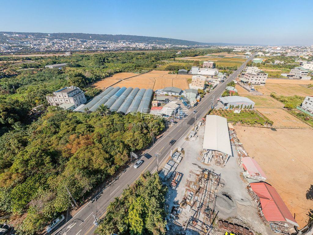 中興新村五叉路口黃金角地房屋室內格局與周邊環境